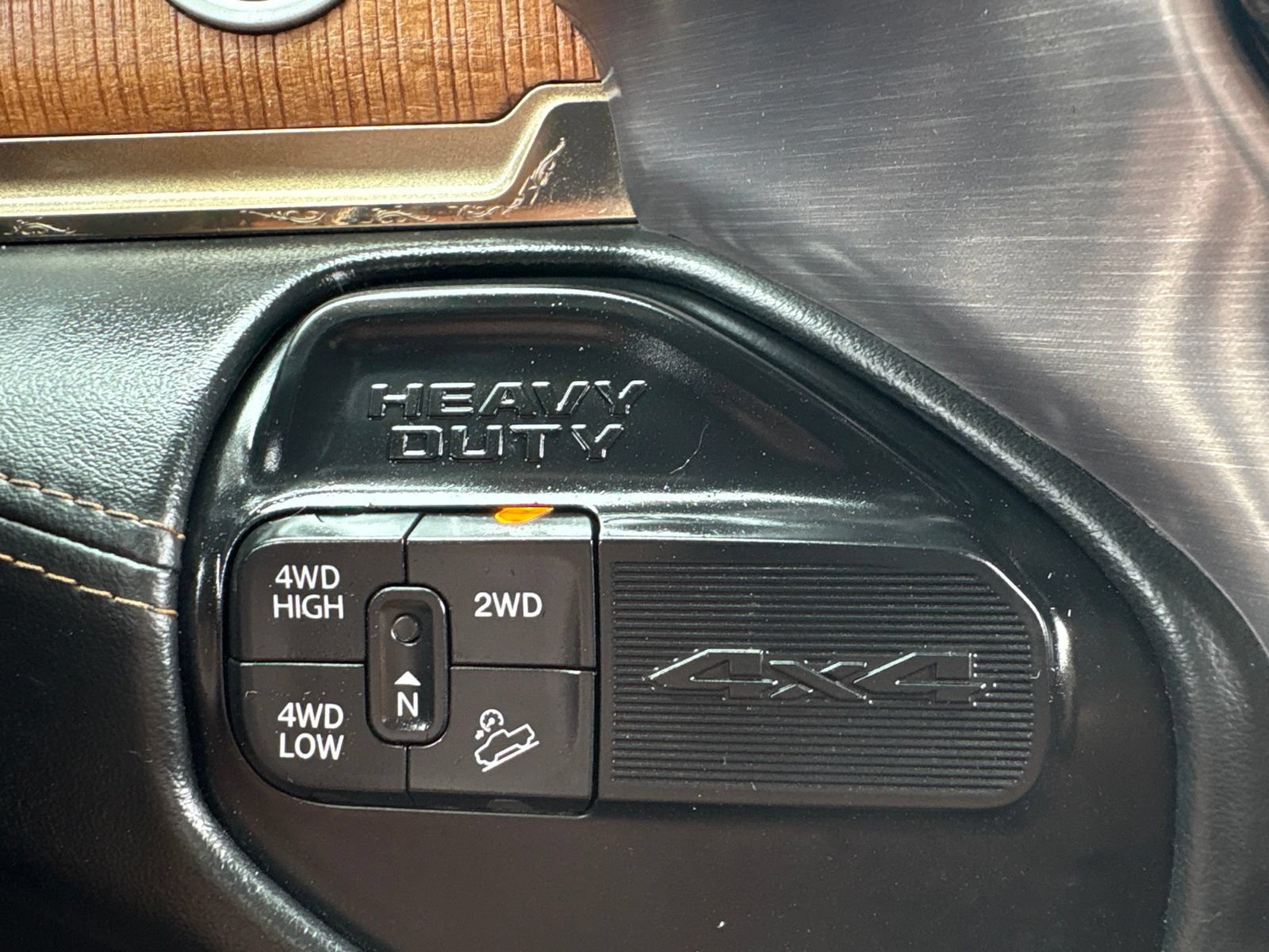 Used 2020 RAM 2500 Limited AWD/4WD image 28