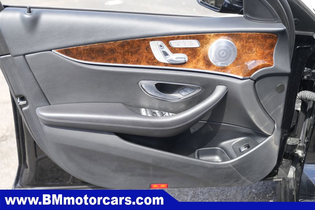 Used 2020 Mercedes-Benz E 350 4MATIC Sedan image 21