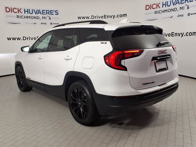 Used 2020 GMC Terrain SLE w/ Driver Convenience Package image 6