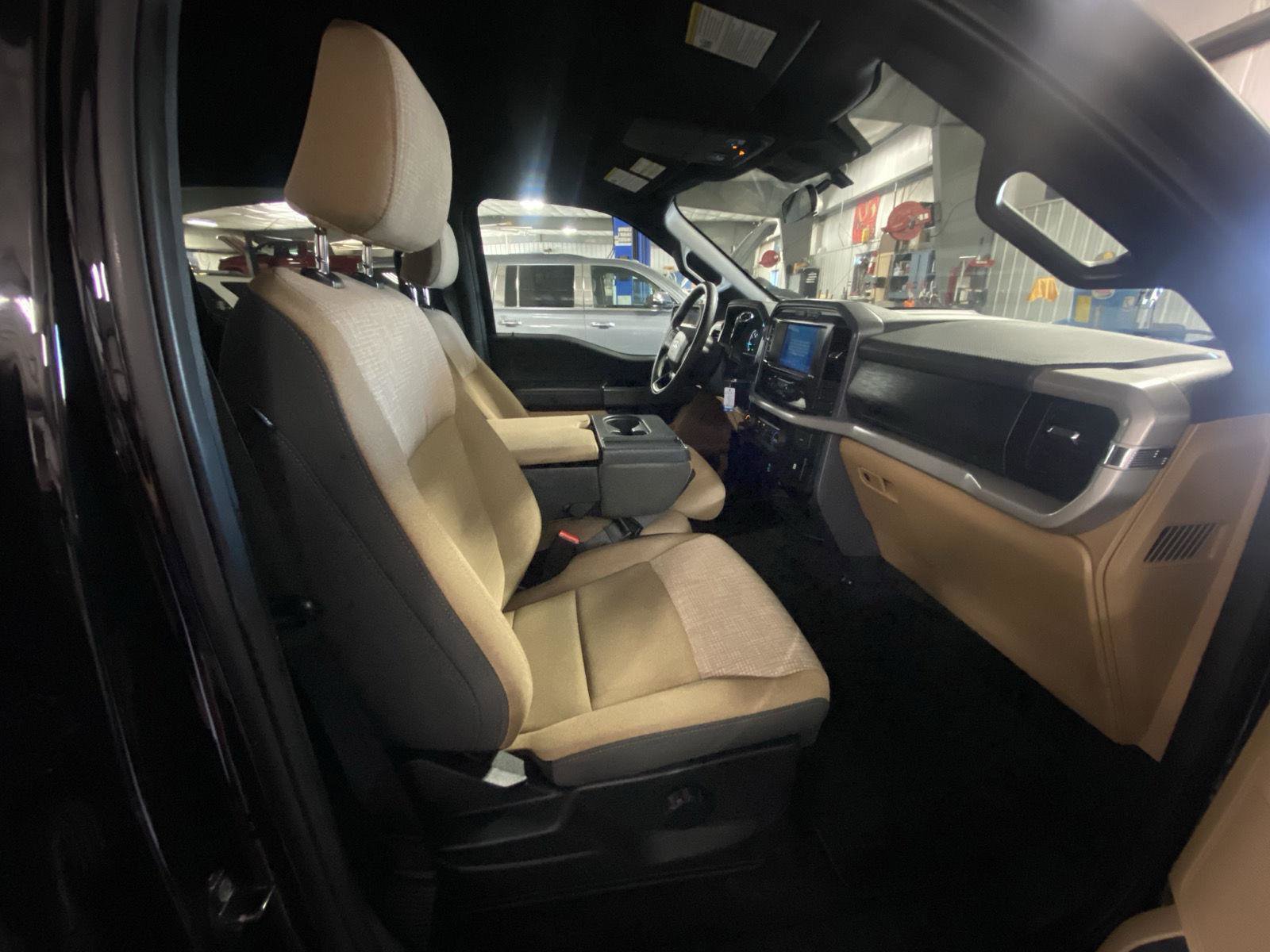 Used 2023 Ford F150 XLT image 18