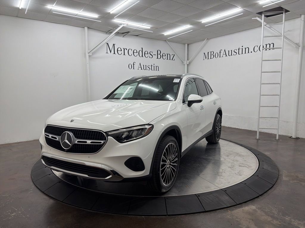 New 2026 Mercedes-Benz GLC 300 4MATIC image 3