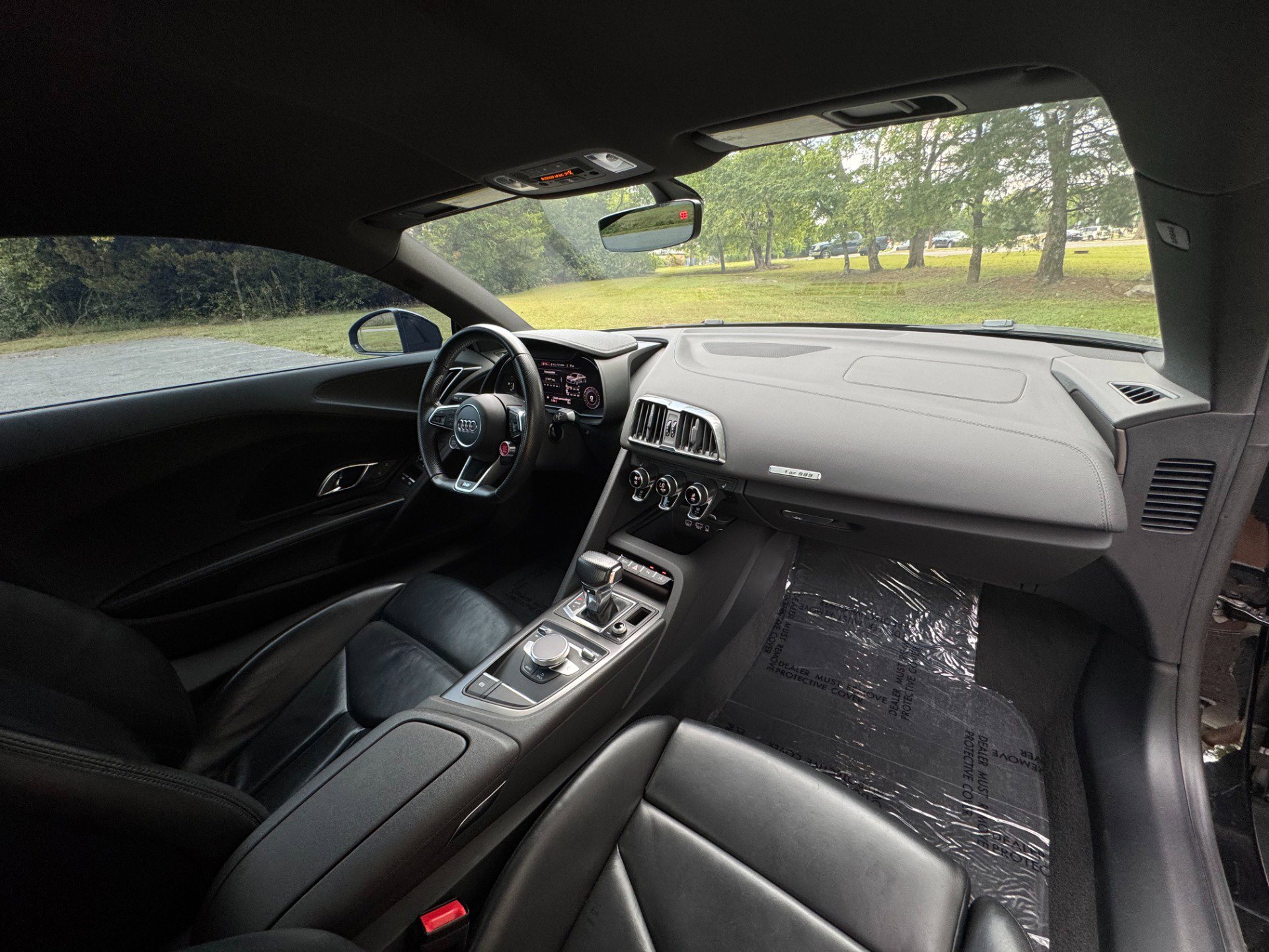 Used 2018 Audi R8 V10 image 27