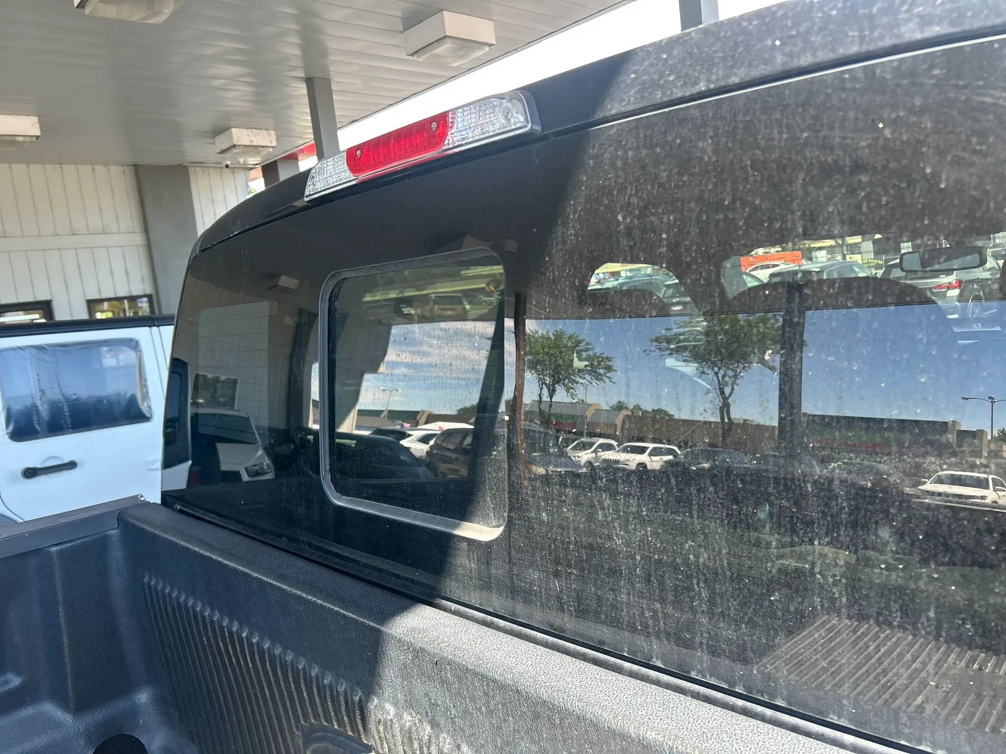 Used 2018 Ford F150 Platinum w/ Equipment Group 701A Luxury AWD/4WD image 11