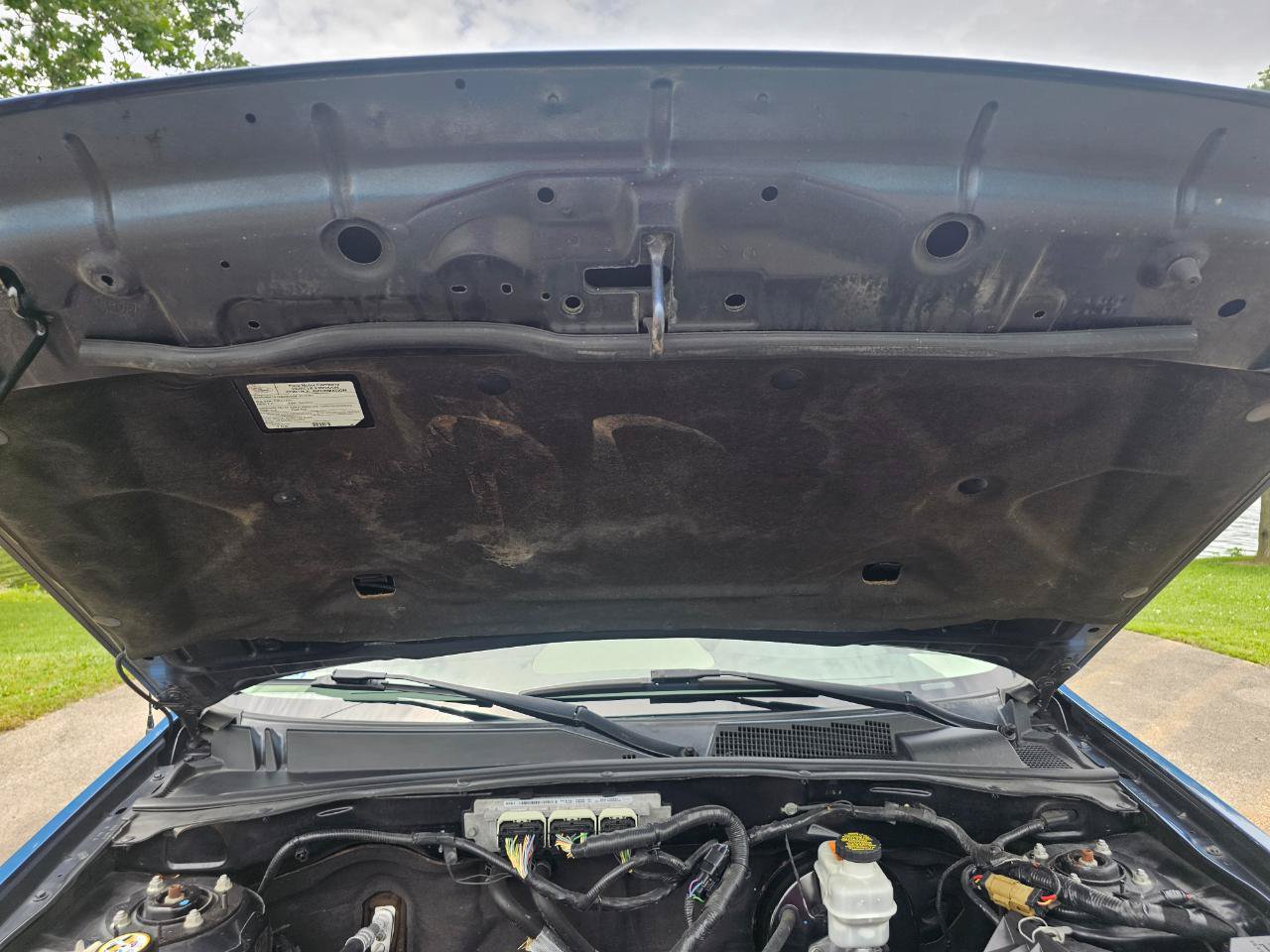 Used 2010 Ford Escape XLS FWD image 25