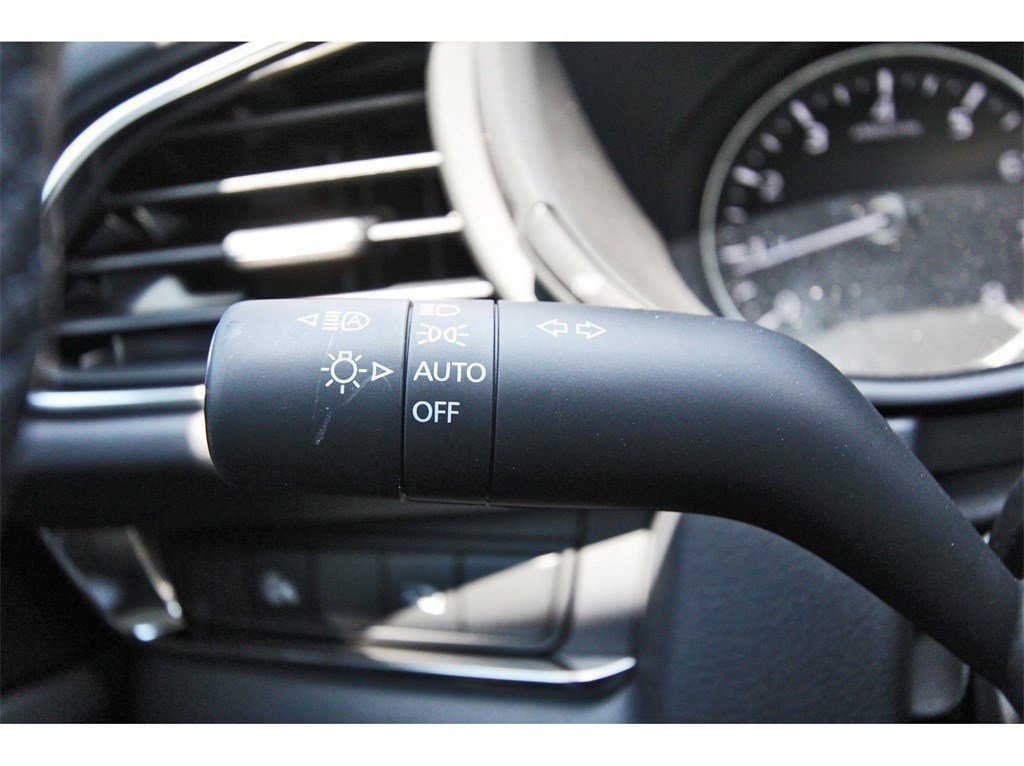 Certified 2025 MAZDA CX-30 AWD 2.5 S w/ Preferred Package image 16