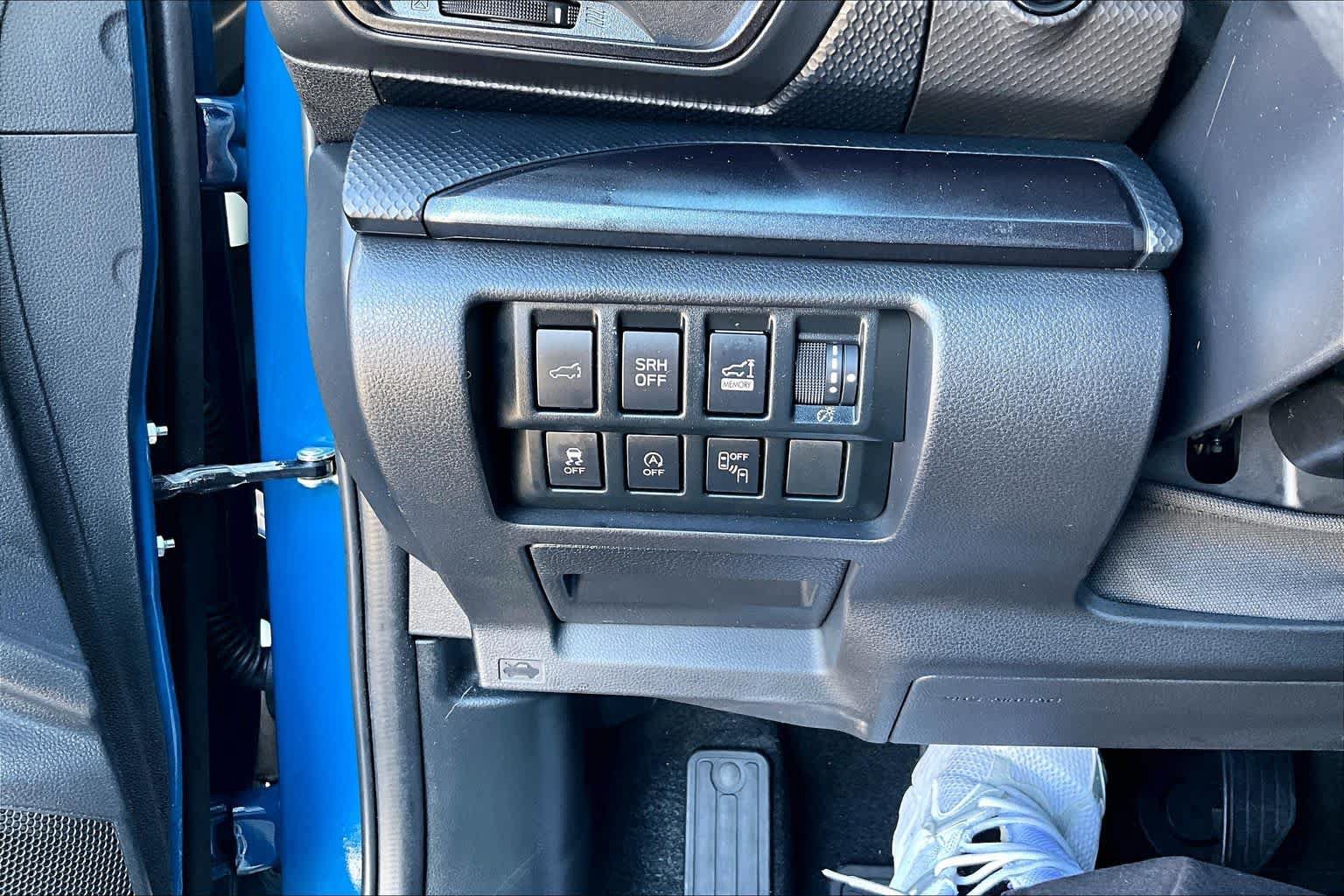 Used 2025 Subaru Forester Wilderness AWD/4WD image 32