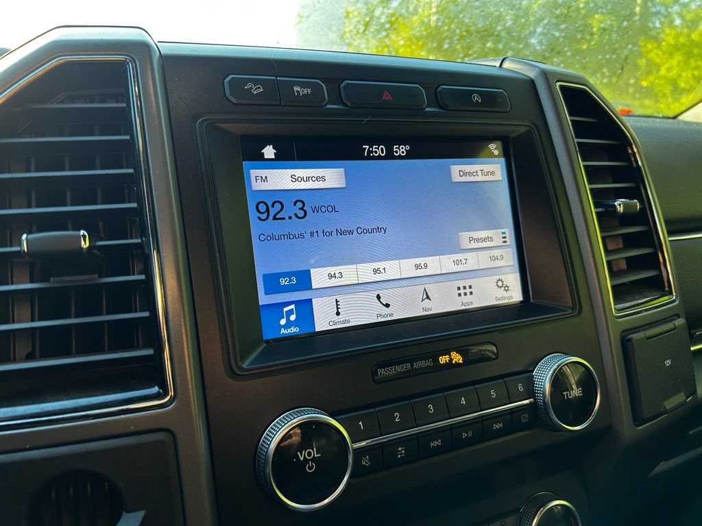Used 2019 Ford Expedition XLT w/ Equipment Group 202A AWD/4WD image 20