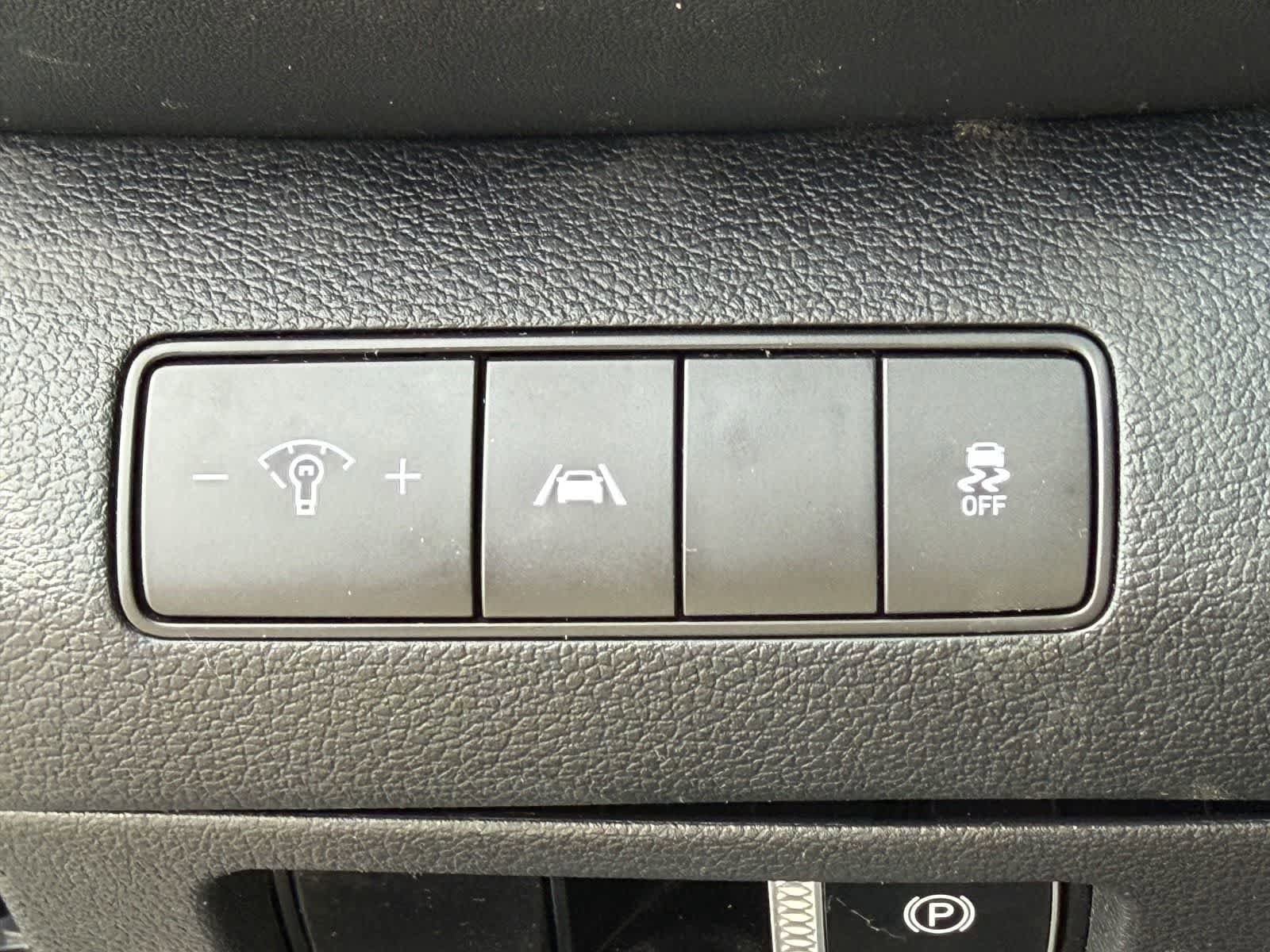 Used 2021 Hyundai Santa Fe SEL w/ Cargo Package FWD image 25