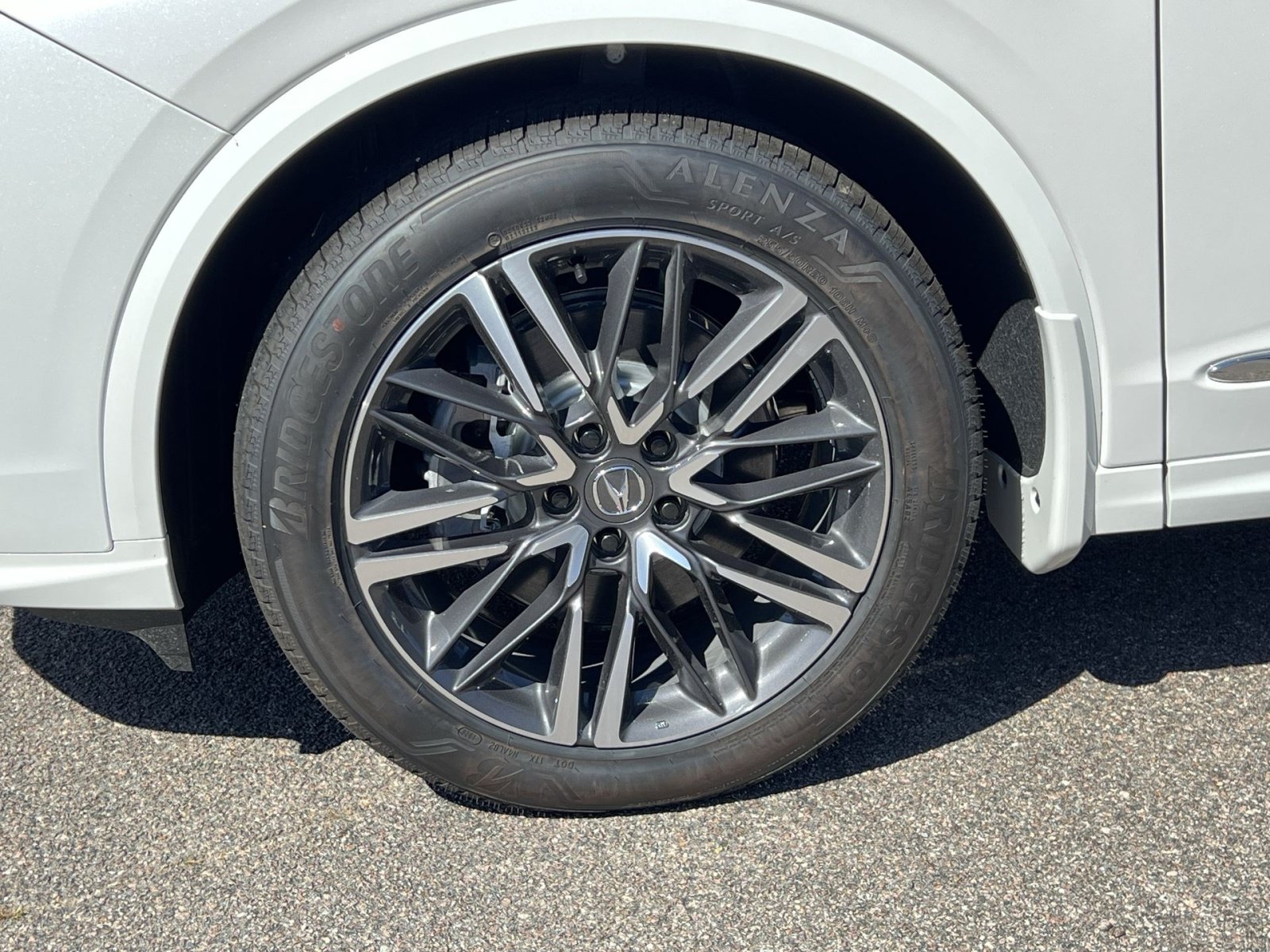 New 2026 Acura MDX w/ Advance Package AWD/4WD image 9