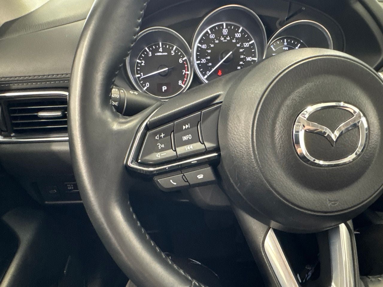 Used 2018 MAZDA CX-5 Touring w/ Preferred Equipment Package AWD/4WD image 20