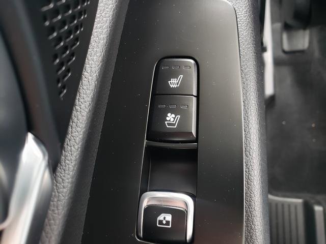Certified 2022 Kia Telluride SX w/ SX Prestige Package AWD/4WD image 17