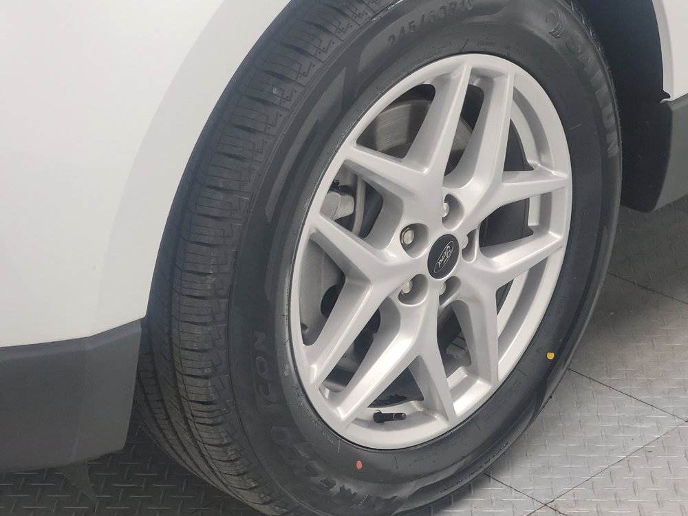 Used 2024 Ford Edge SEL image 31