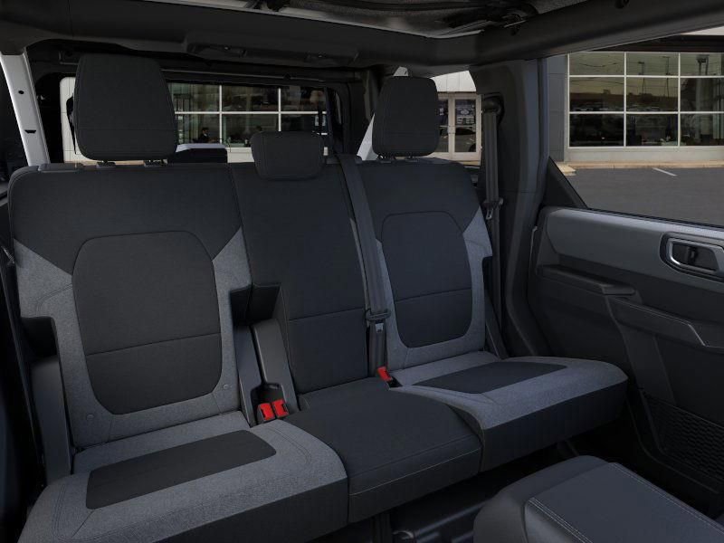 New 2025 Ford Bronco Base image 15