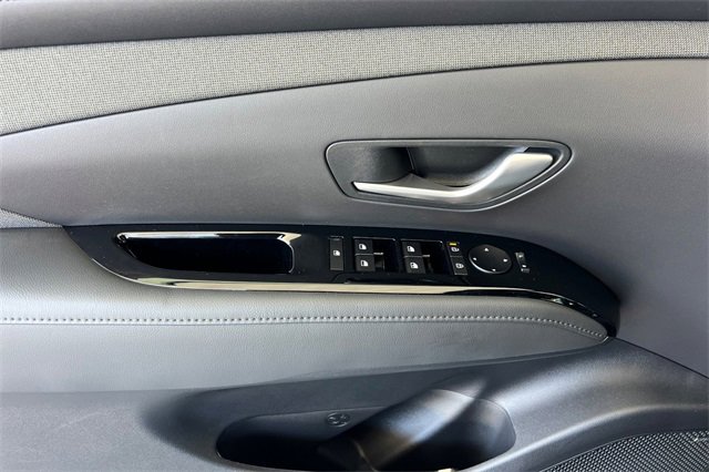 New 2025 Hyundai Santa Cruz Limited image 11