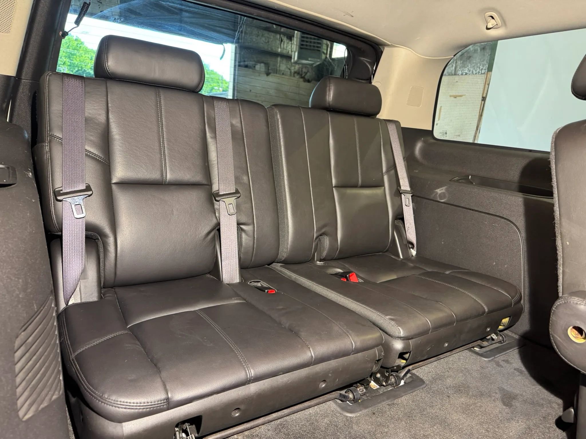 Used 2008 GMC Yukon Denali AWD/4WD image 30