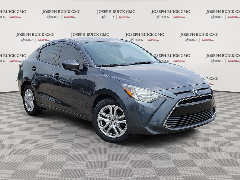Used 2018 Toyota Yaris iA FWD video 1