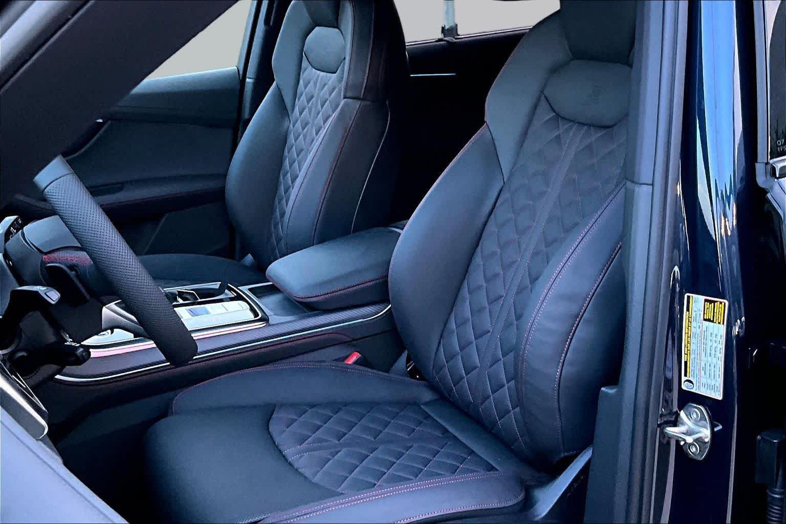 New 2026 Audi Q7 3.0T Prestige AWD/4WD image 9