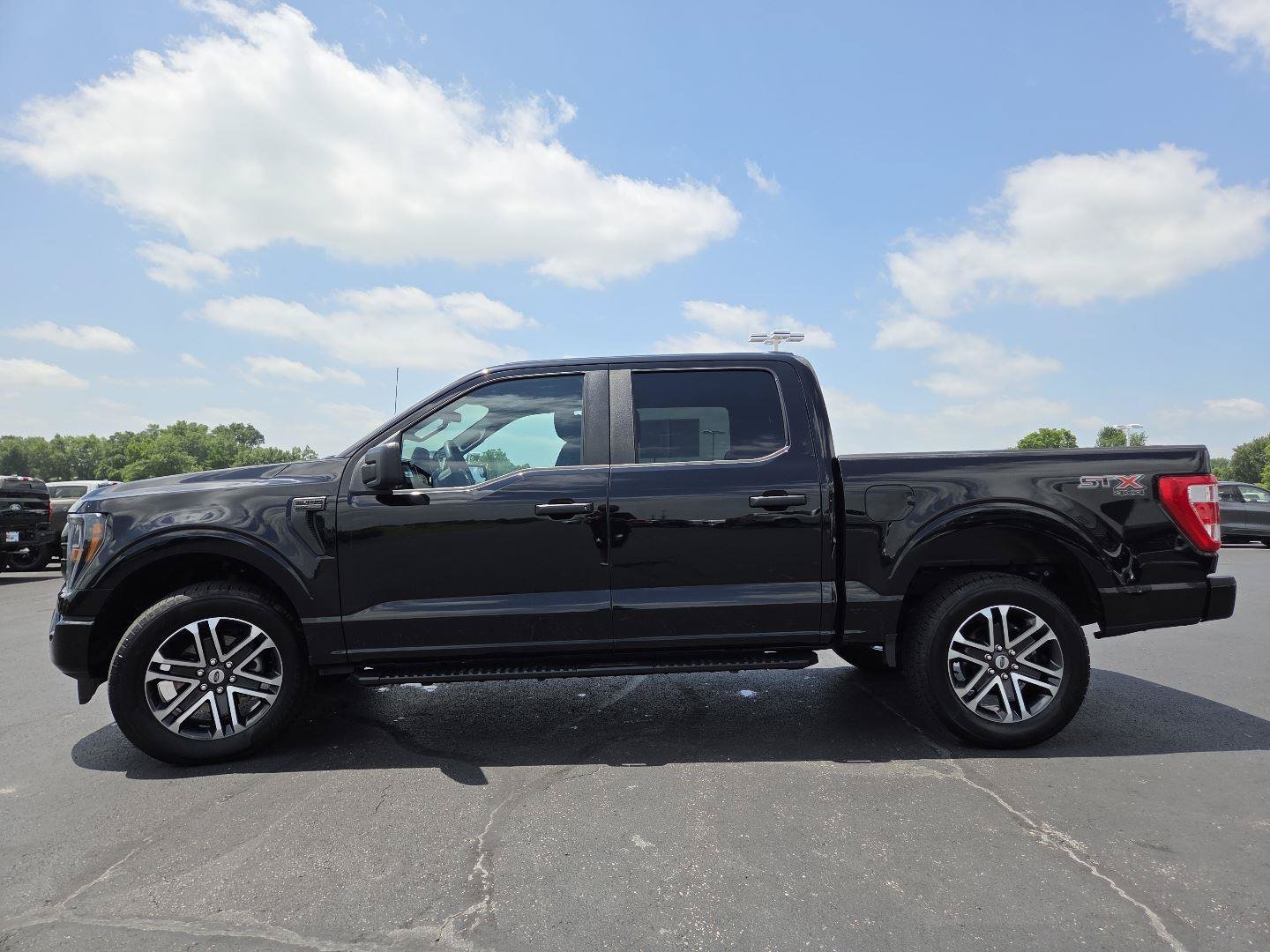 Used 2023 Ford F150 XL w/ STX Appearance Package AWD/4WD image 13