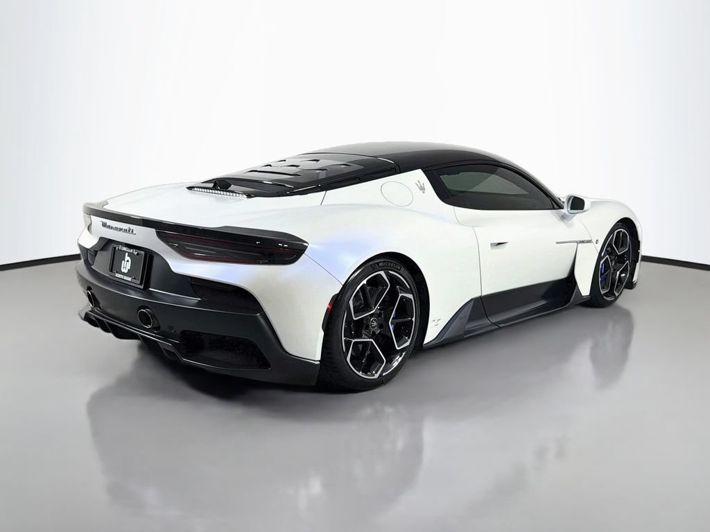 Used 2022 Maserati MC20 Coupe RWD image 5