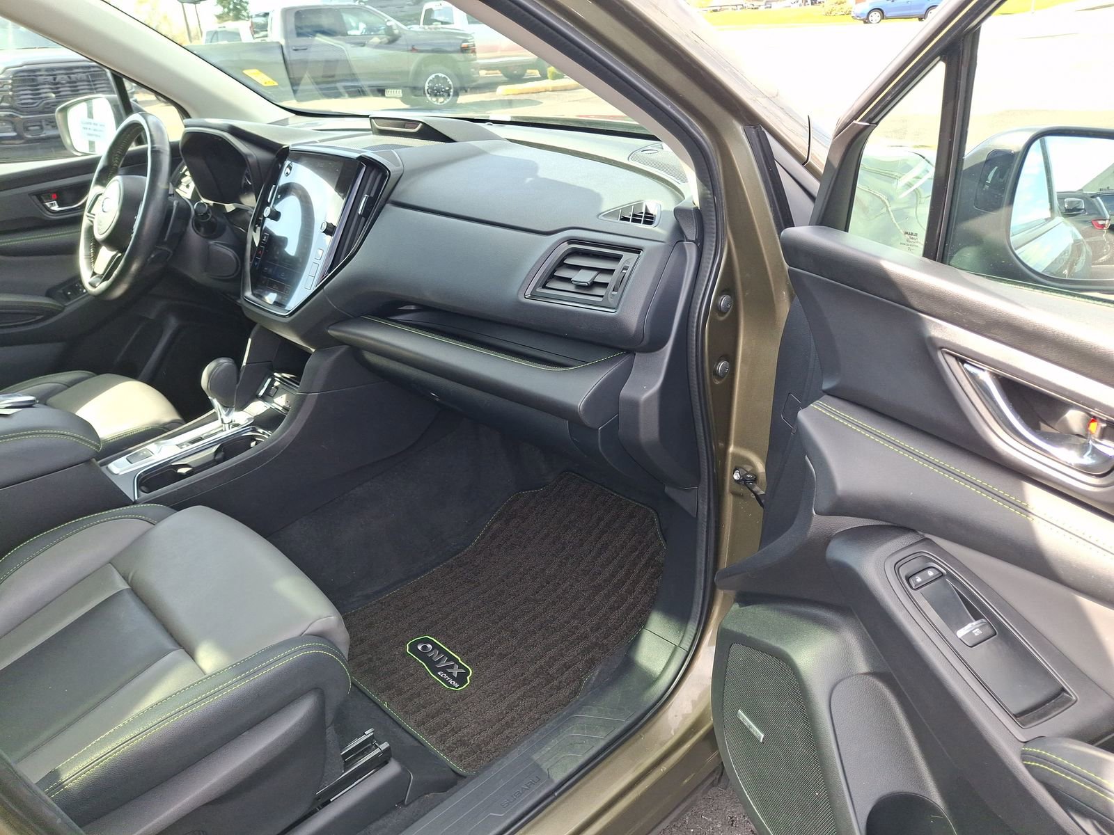 Used 2023 Subaru Ascent Onyx Edition Limited AWD/4WD image 26