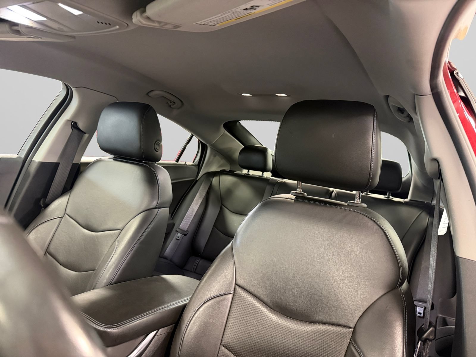 Used 2018 Chevrolet Volt Premier w/ Driver Confidence Package FWD image 35