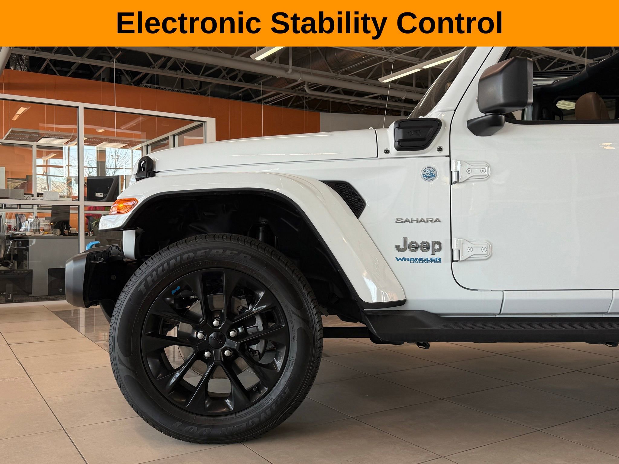 Used 2022 Jeep Wrangler Unlimited Sahara w/ Cold Weather Group image 9