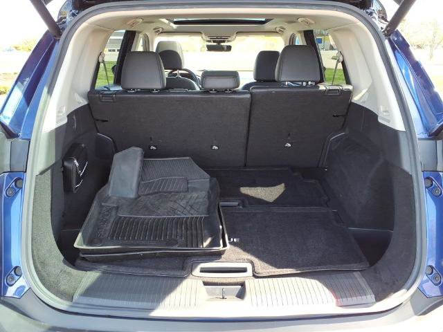 Certified 2022 Nissan Rogue SL w/ SL Premium Package AWD/4WD image 13