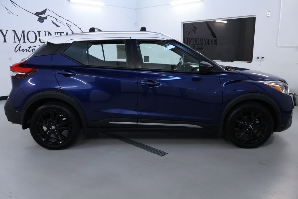 Used 2020 Nissan Kicks SR w/ Exterior Package image 8