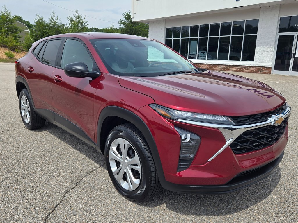 Used 2024 Chevrolet Trax LS