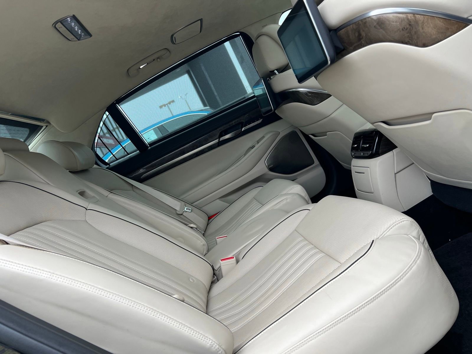 Used 2019 Genesis G90 5.0 Ultimate image 57