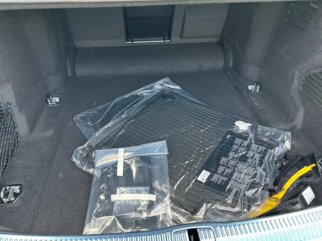 New 2026 Audi A8 L 3.0T AWD/4WD image 51