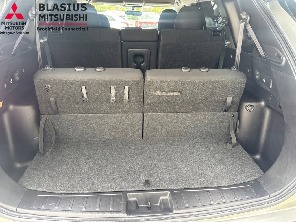 Used 2022 Mitsubishi Outlander ES AWD/4WD image 11