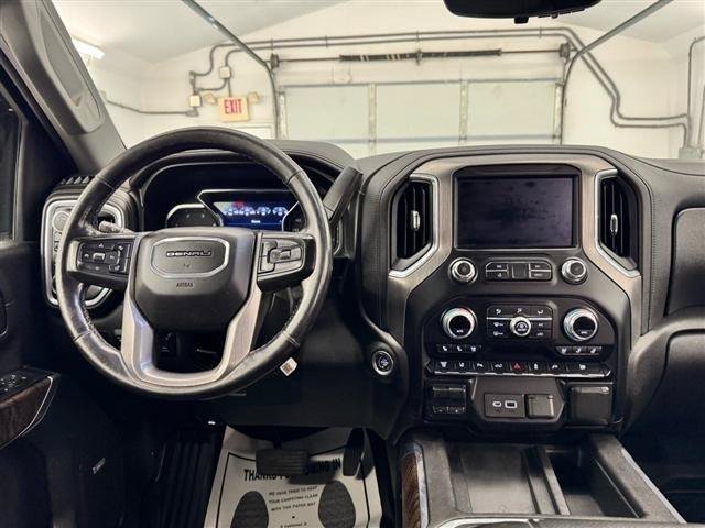 Used 2021 GMC Sierra 3500 Denali w/ Denali Ultimate Package AWD/4WD image 21