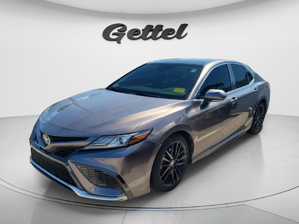 Used 2022 Toyota Camry XSE w/ Navigation Package