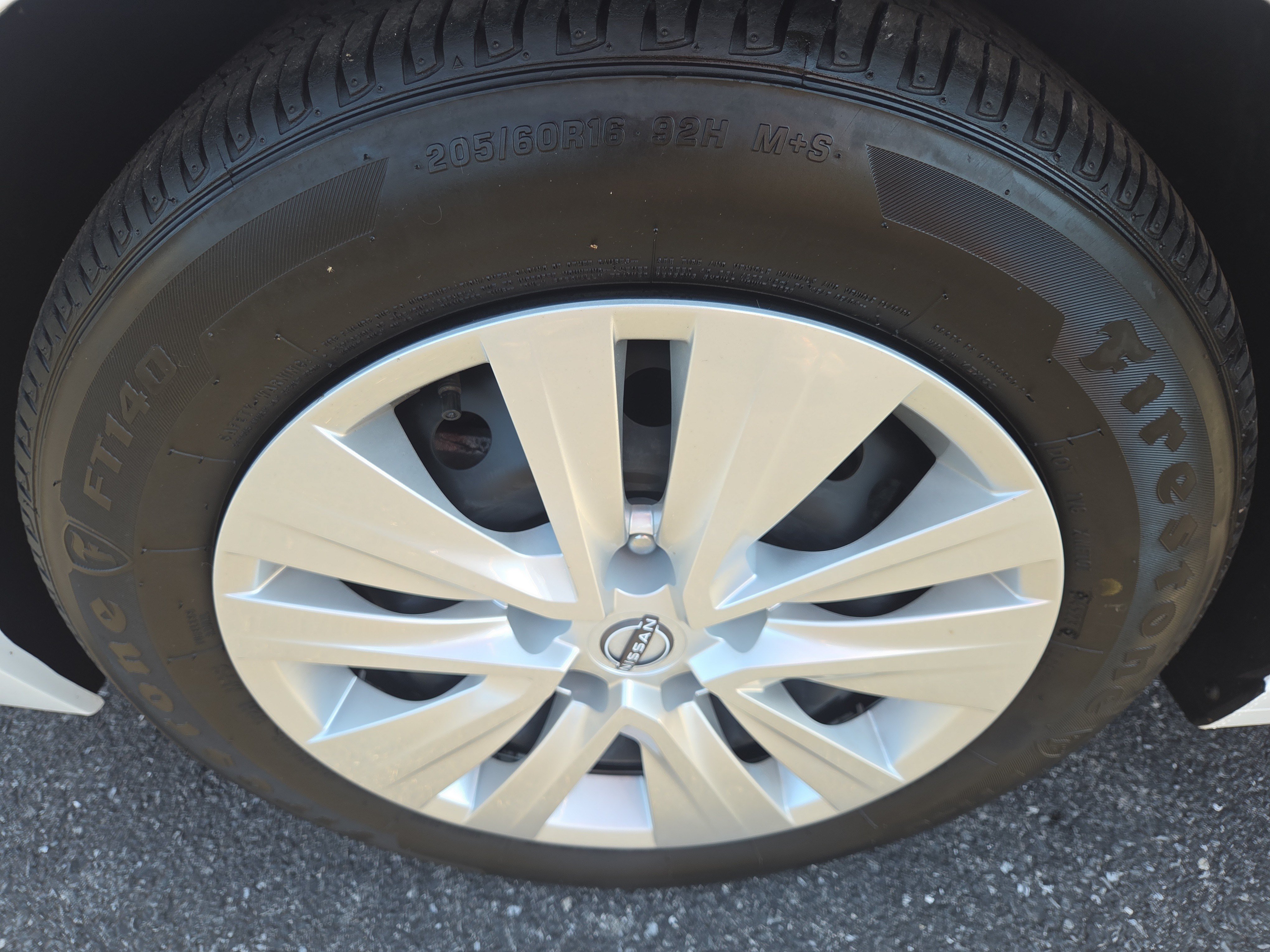 Used 2024 Nissan Sentra S FWD image 12