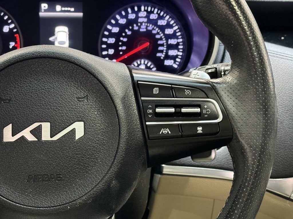 Used 2022 Kia Stinger GT-Line w/ Sun & Sound Package image 17