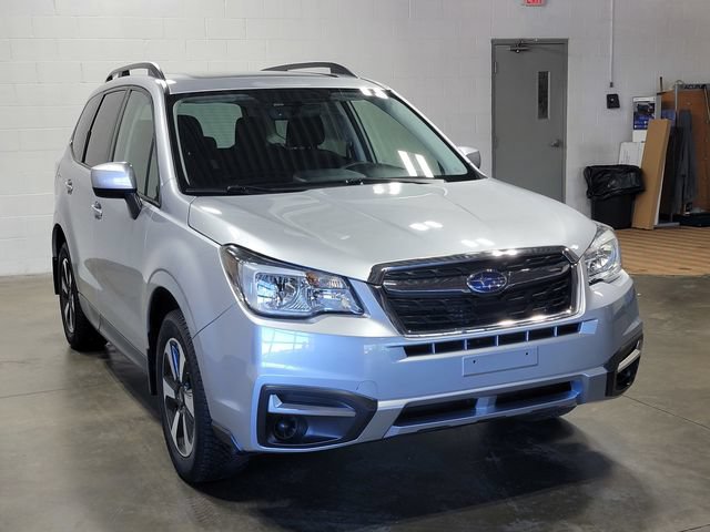 Used 2018 Subaru Forester 2.5i Premium w/ Protection Package #1 AWD/4WD image 4