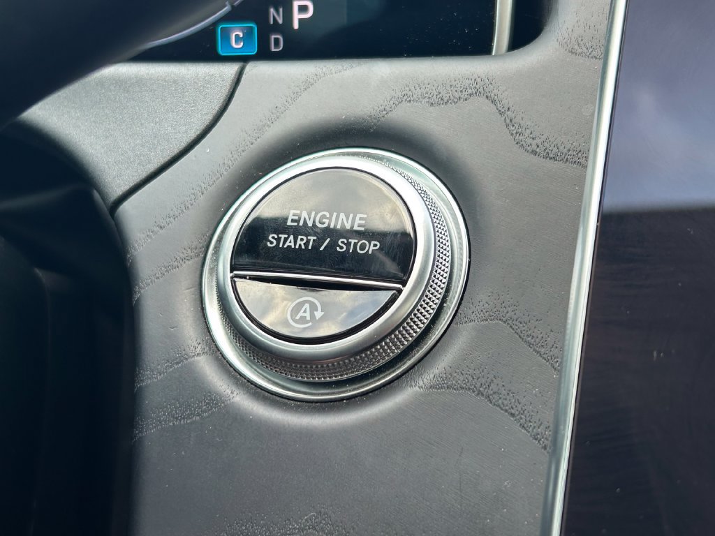 Used 2024 Mercedes-Benz E 350 4MATIC Sedan image 31