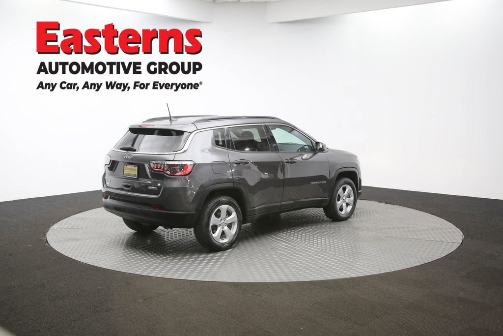 Used 2021 Jeep Compass Latitude w/ Driver Assistance Group image 39