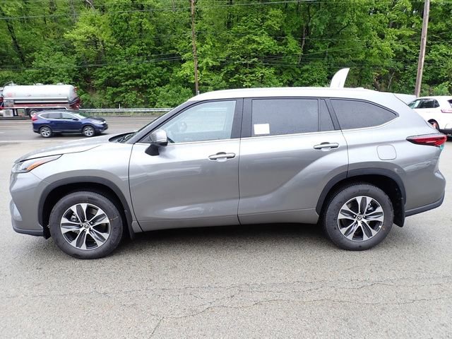 New 2026 Toyota Highlander XLE AWD/4WD image 7