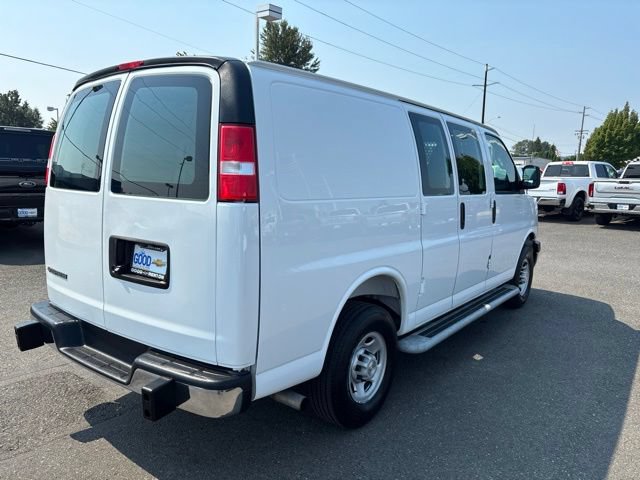 Used 2025 Chevrolet Express 2500 w/ Driver Convenience Package RWD image 5