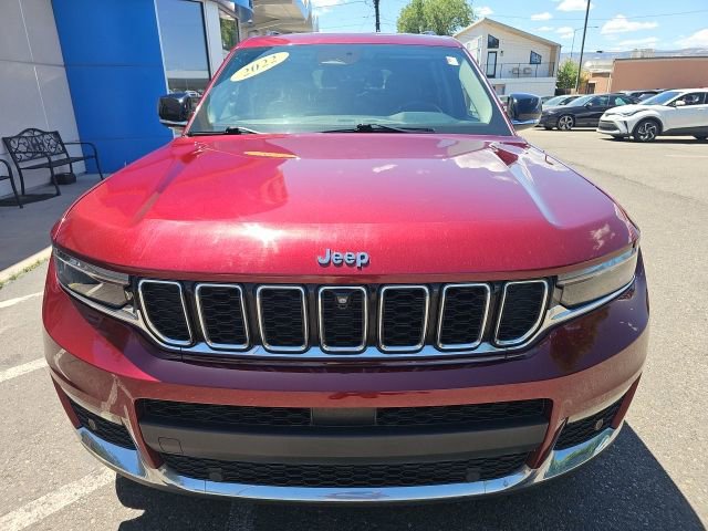 Used 2022 Jeep Grand Cherokee L Limited w/ Luxury Tech Group II AWD/4WD image 3
