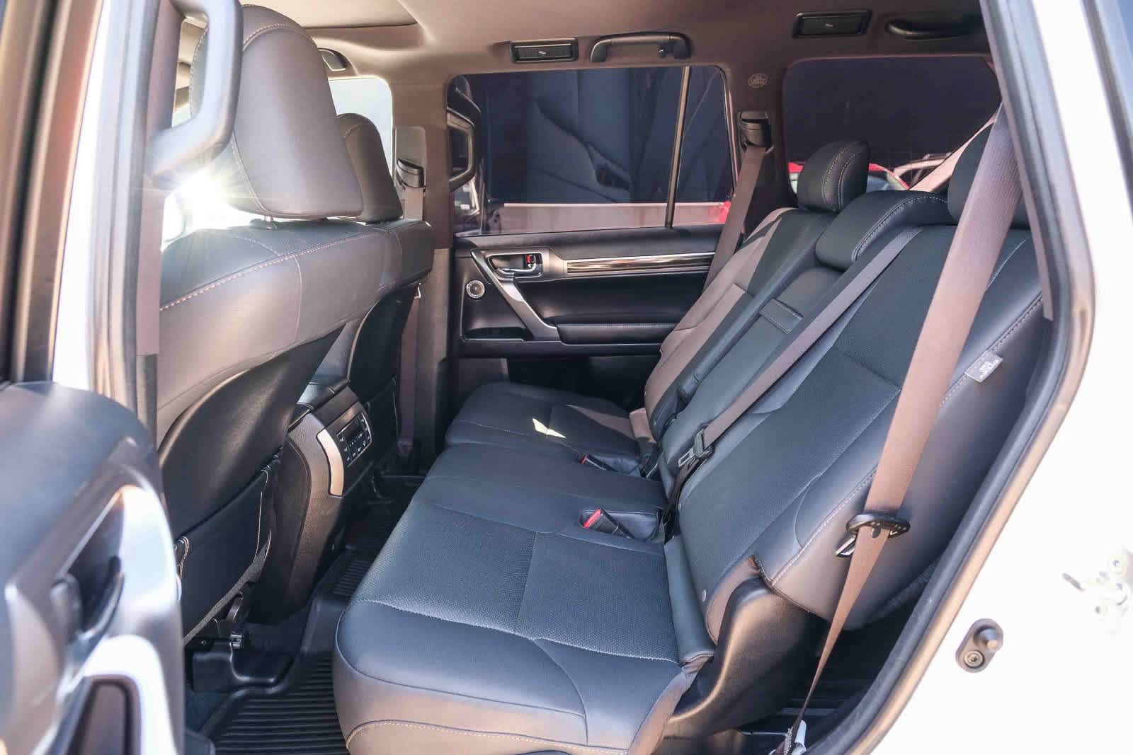 Used 2023 Lexus GX 460 Premium w/ Premium Plus Package AWD/4WD image 19