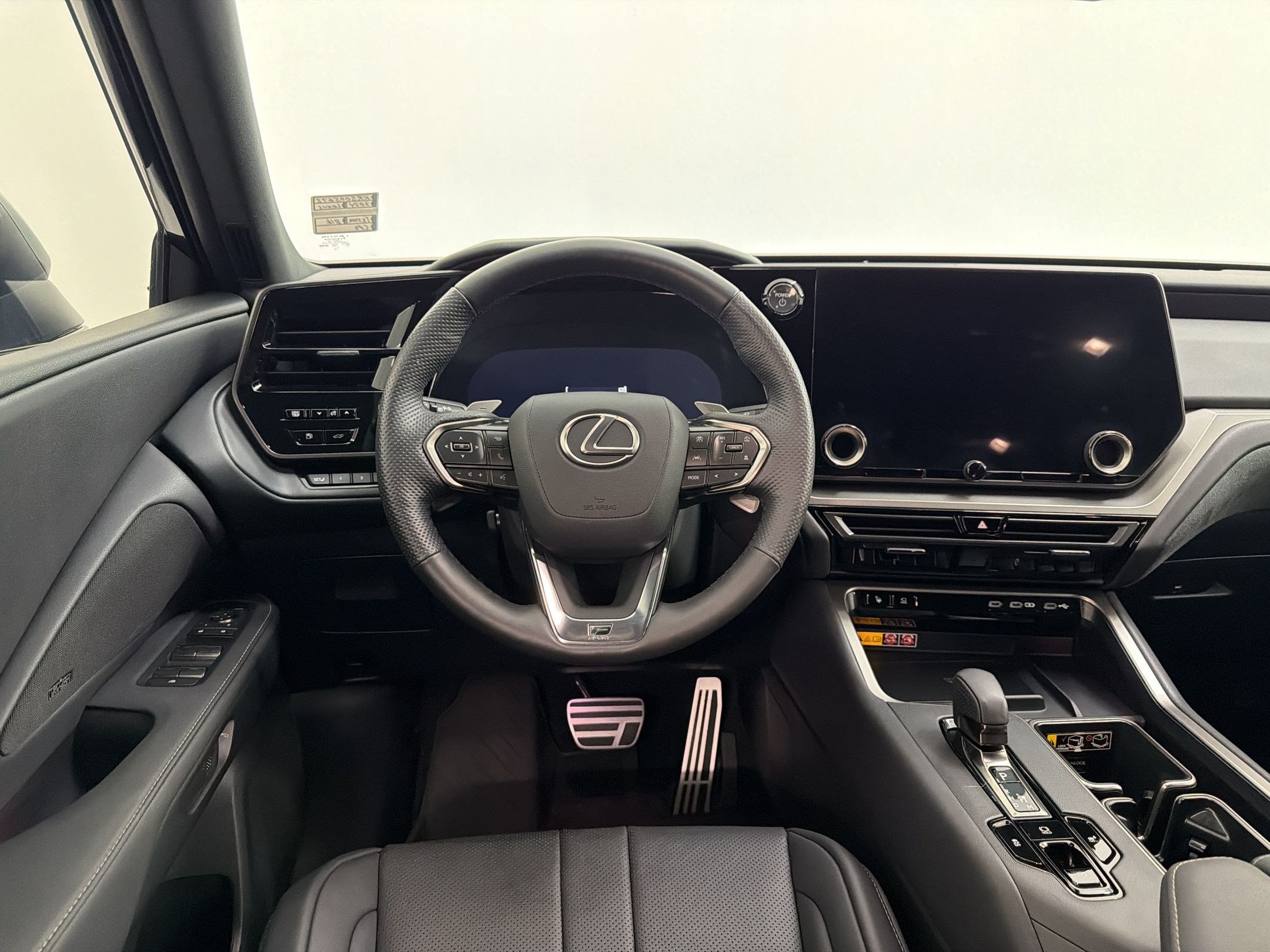 Certified 2024 Lexus TX 500h AWD w/ Technology Package image 30