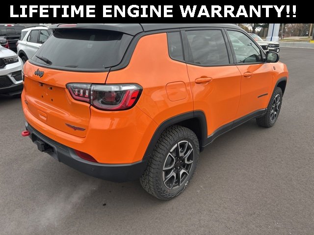 New 2026 Jeep Compass Trailhawk w/ Sun, Sound & Navigation Group image 7