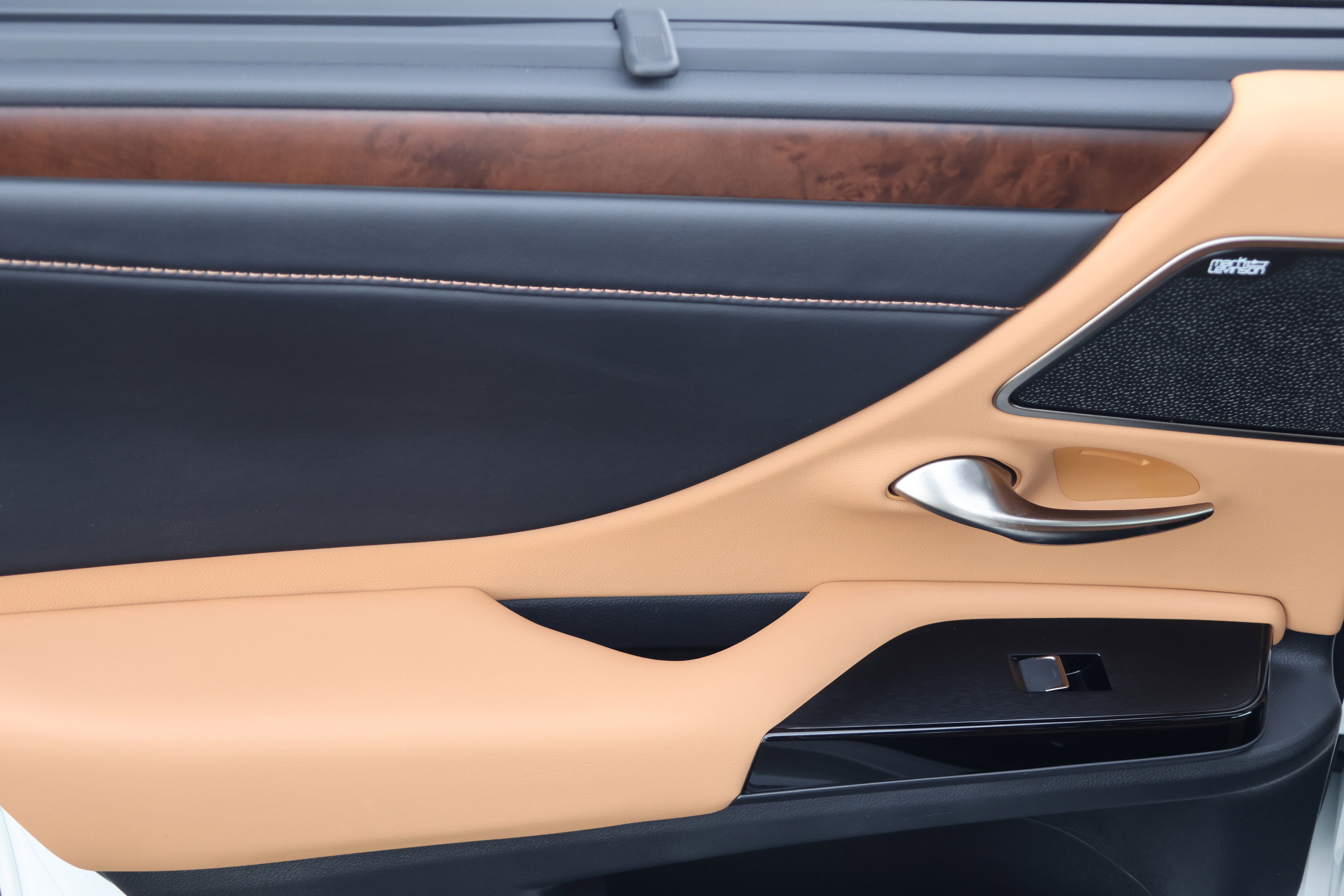 Certified 2024 Lexus ES 350 Ultra Luxury image 35