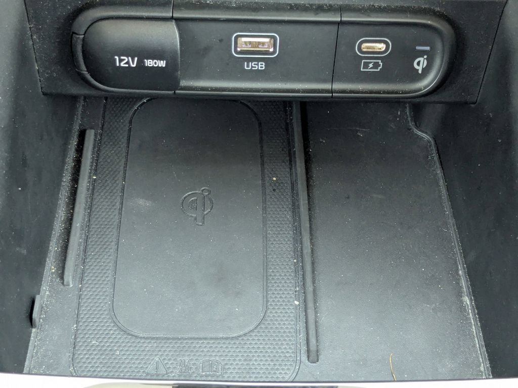 Used 2025 Kia Telluride S FWD image 33