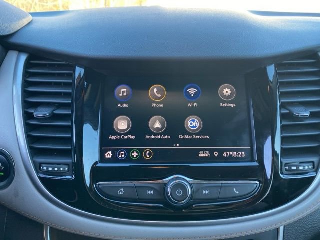 Used 2020 Chevrolet Trax LT w/ LT Convenience Package image 21