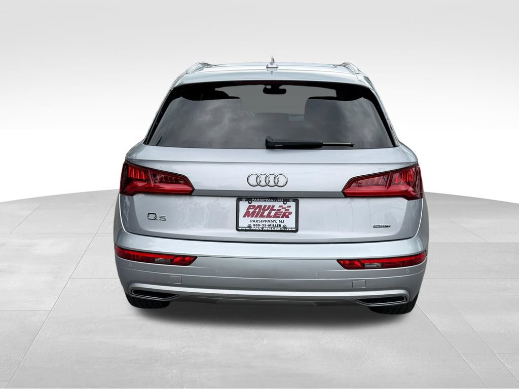 Used 2020 Audi Q5 Premium w/ Premium Plus Package AWD/4WD image 8