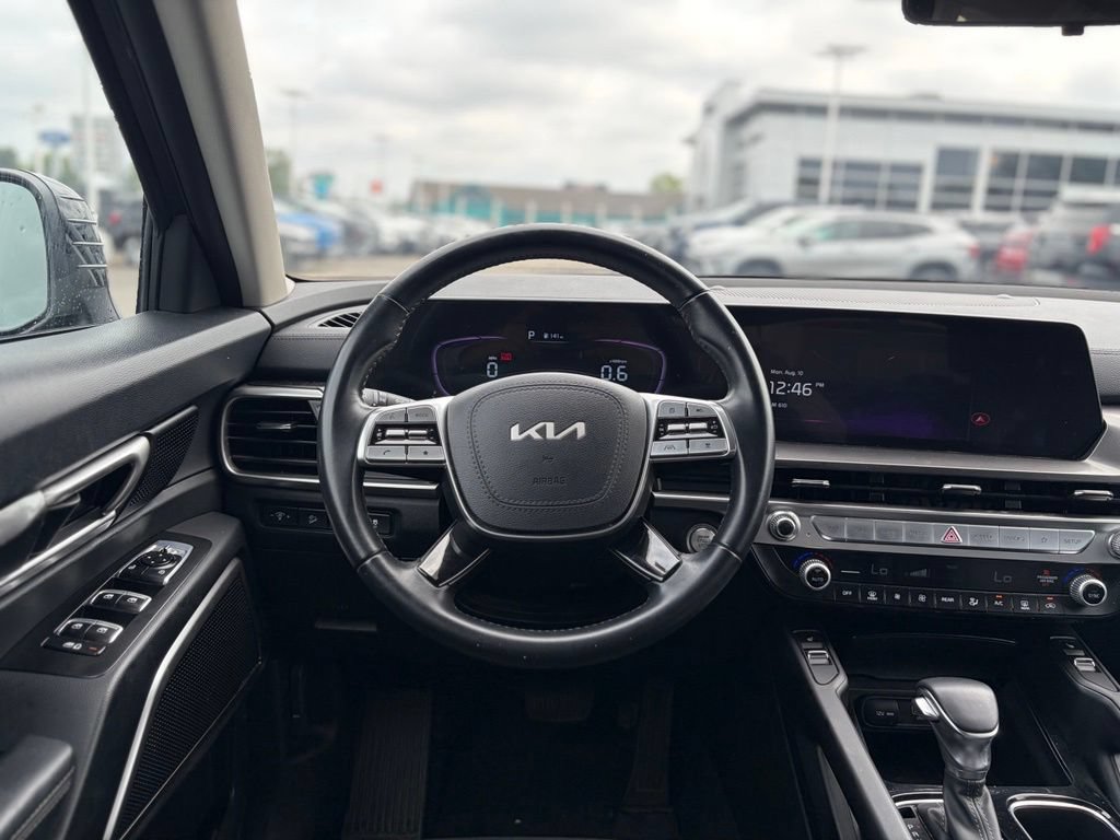 Used 2025 Kia Telluride S AWD/4WD image 27